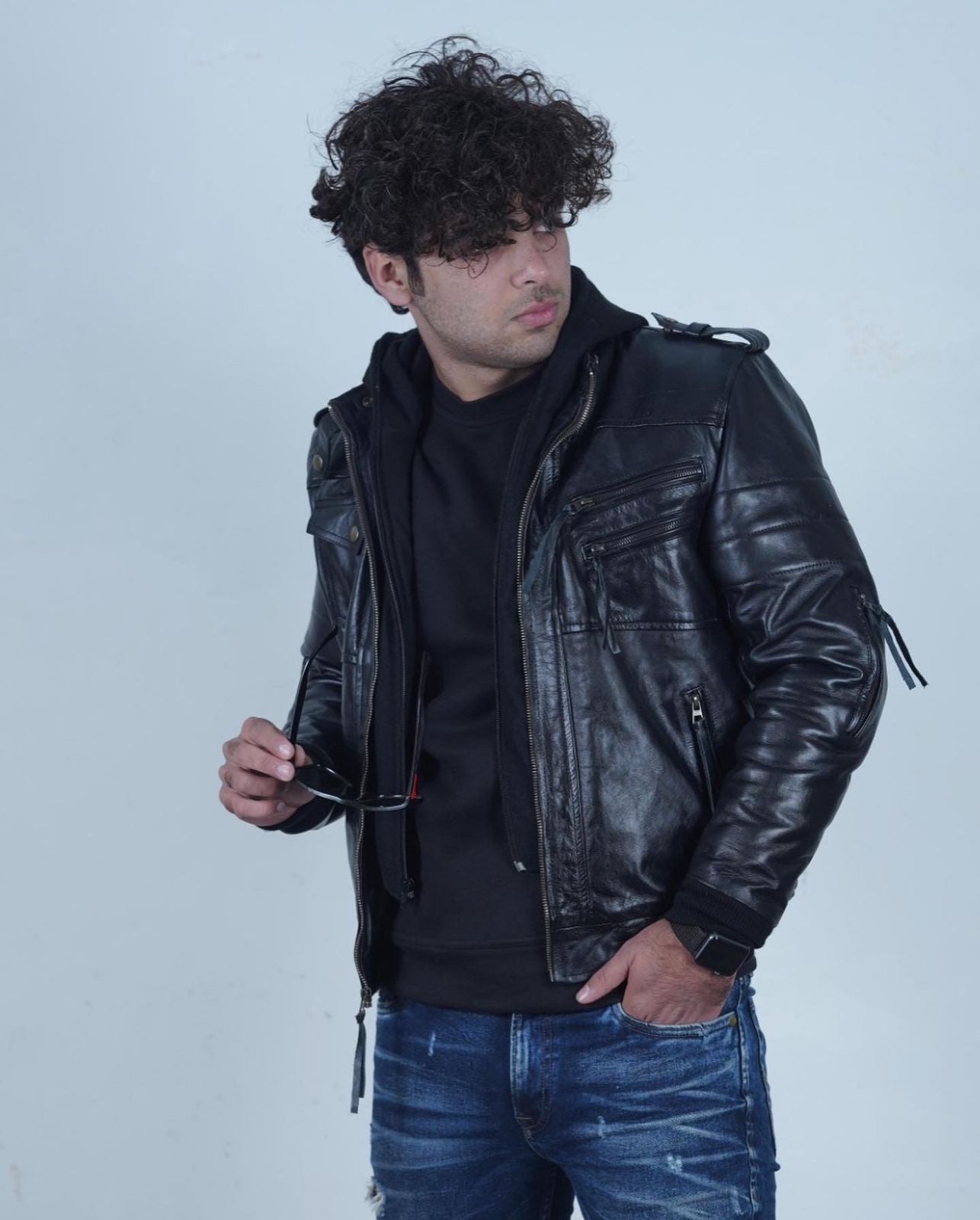 Men’s Casual Stand Collar Sheep Leather Zip-Up Motorcycle Bomber Jacket With a Removable Hood